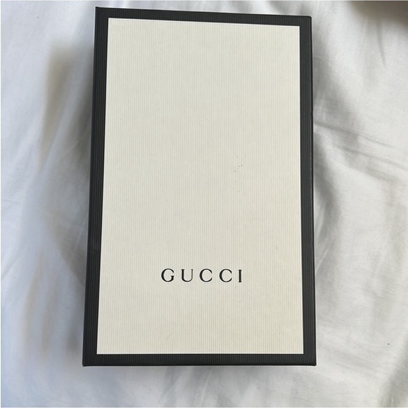 Gucci - Picture 6 of 6
